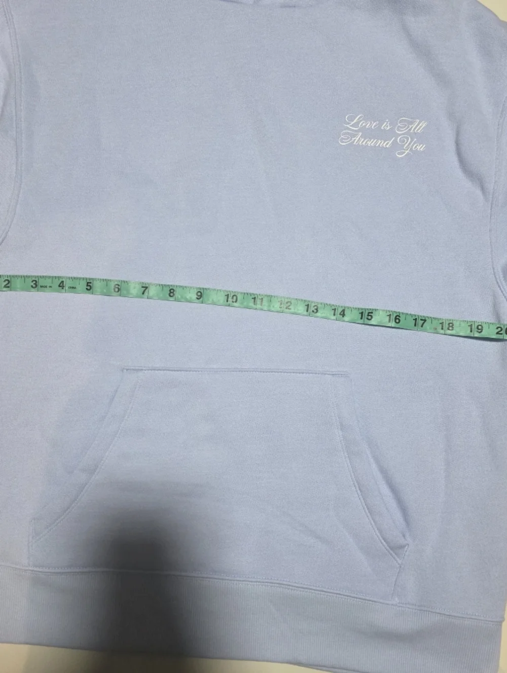 Wild Fable Women's Oversize Sweatshirt Hoodie, Size XS - Light Aqua Blue. - Picture 4 of 7